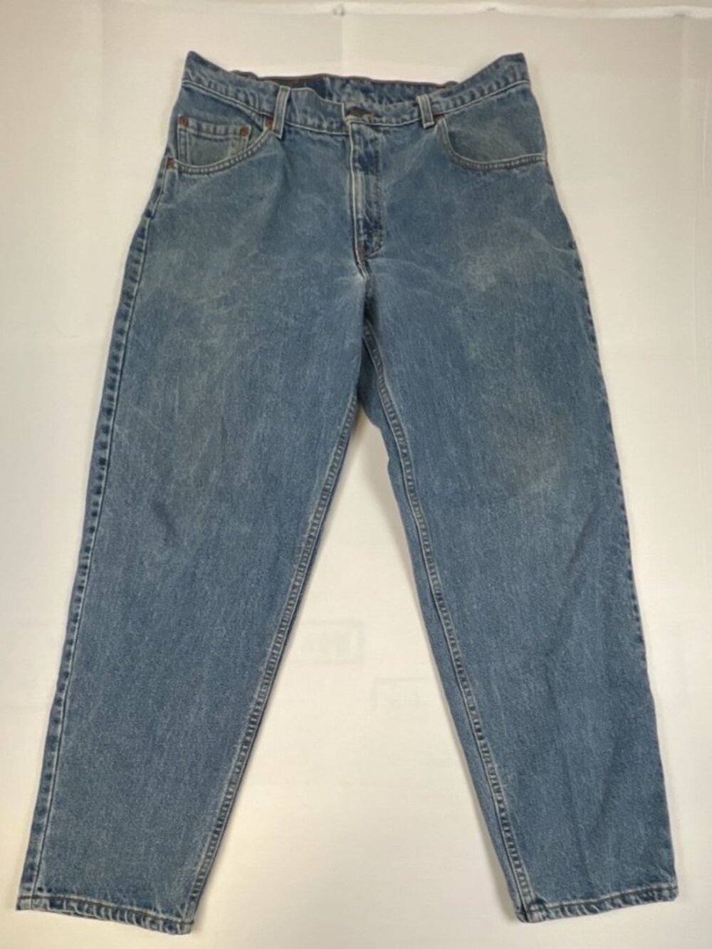 Levi’s 560 Men 36 x 30 Loose Fit Tapered Leg Blue Denim Jeans Vintage